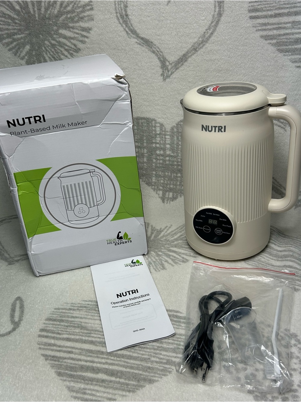 Nutri Plant Based Milk Maker 8-In-1 32oz Safe Lock Design Brand New